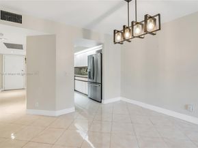 900 SW 125th Way 304R, Pembroke Pines FL 33027