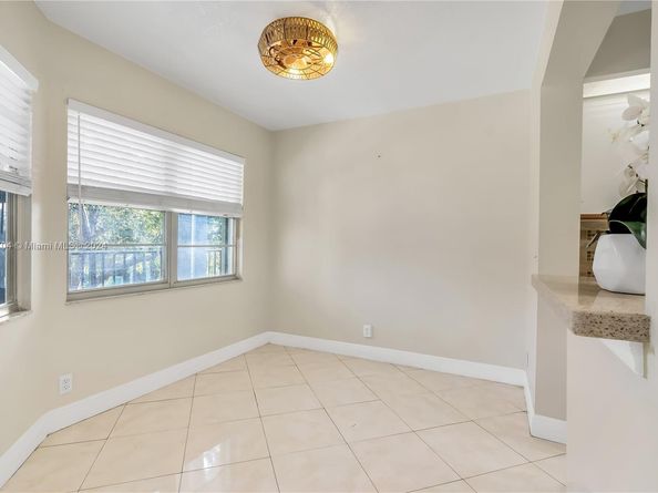 900 SW 125th Way 304R, Pembroke Pines FL 33027