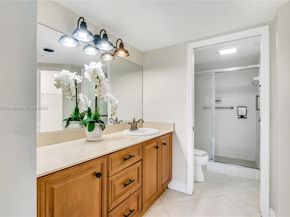 900 SW 125th Way 304R, Pembroke Pines FL 33027