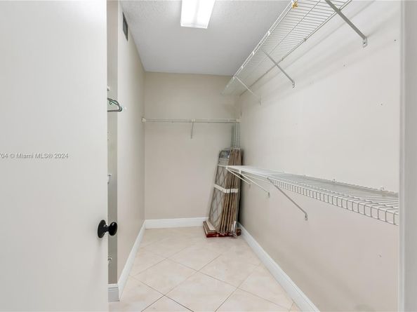 900 SW 125th Way 304R, Pembroke Pines FL 33027