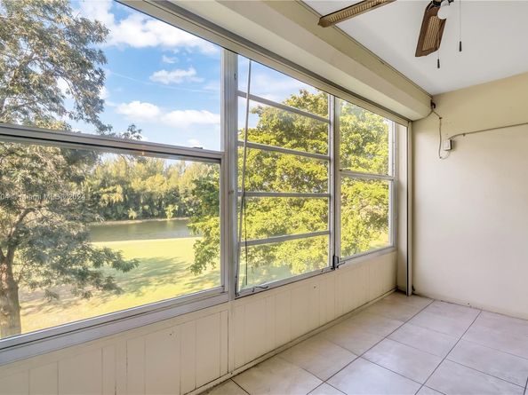 900 SW 125th Way 304R, Pembroke Pines FL 33027