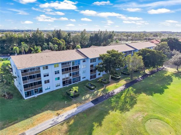 900 SW 125th Way 304R, Pembroke Pines FL 33027