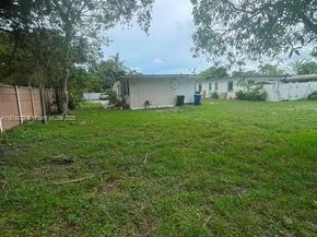 1020 NE 16th Ter, Fort Lauderdale FL 33304