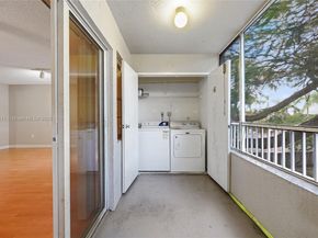 2871 N Oakland Forest Dr 210, Oakland Park FL 33309