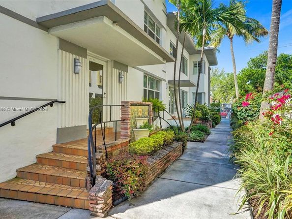 6911 Bay Dr 3, Miami Beach FL 33141