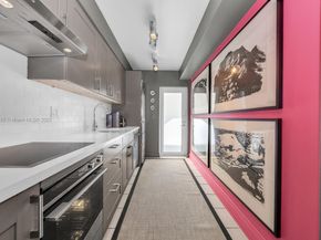 6911 Bay Dr 3, Miami Beach FL 33141