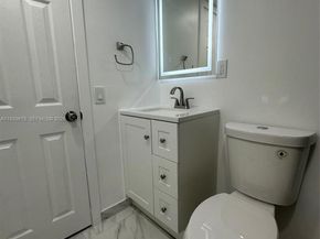 1521 NE 43rd Ct, Pompano Beach FL 33064