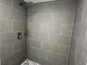 1521 NE 43rd Ct, Pompano Beach FL 33064