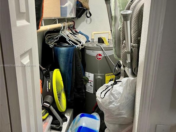 855 W 29th St 11, Hialeah FL 33012