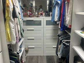 1250 SW 113th Ter 102, Pembroke Pines FL 33025