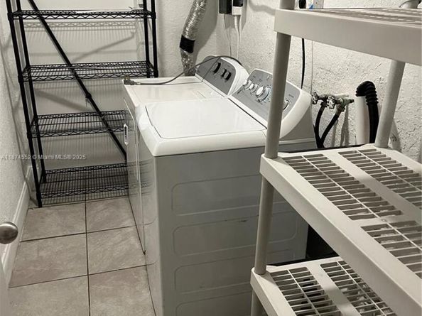 1625 NW 9th Ave, Fort Lauderdale FL 33311