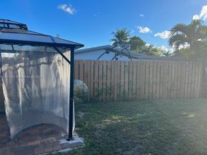 1625 NW 9th Ave, Fort Lauderdale FL 33311