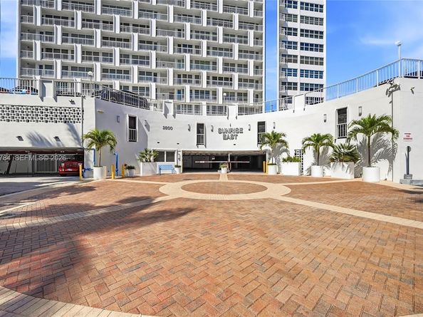 2800 E Sunrise Blvd 7F, Fort Lauderdale FL 33304