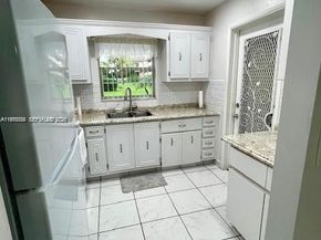 5300 Washington St S112, Hollywood FL 33021