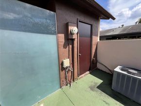 11028 SW 123rd Pl, Miami FL 33186