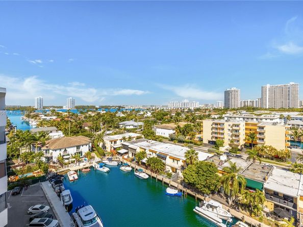 3545 NE 166th St 1004, North Miami Beach FL 33160