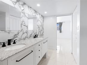 3545 NE 166th St 1004, North Miami Beach FL 33160