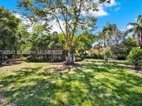 11624 SW 93rd St, Miami FL 33176