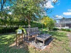 11624 SW 93rd St, Miami FL 33176