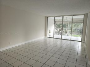 1900 Sabal Palm Dr 305, Davie FL 33324