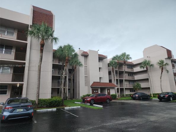 1900 Sabal Palm Dr 305, Davie FL 33324