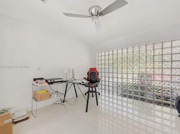 11230 SW 69th Ct, Pinecrest FL 33156