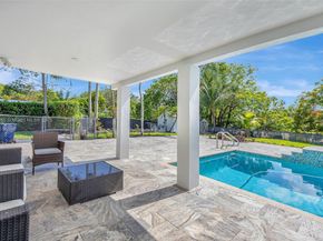 11230 SW 69th Ct, Pinecrest FL 33156