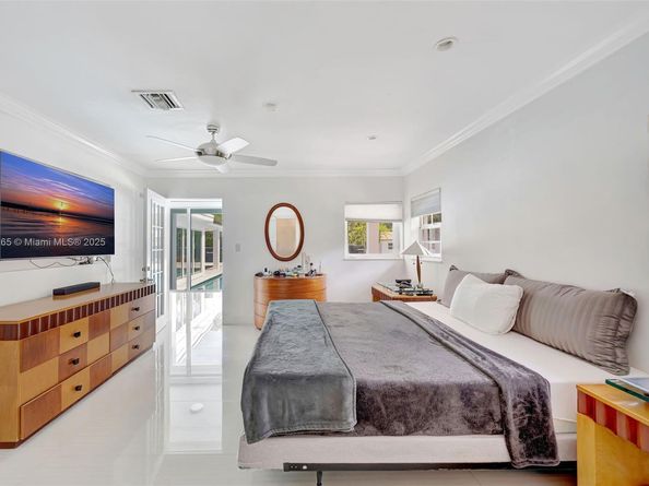 11230 SW 69th Ct, Pinecrest FL 33156