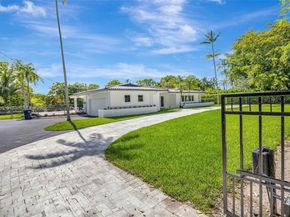 11230 SW 69th Ct, Pinecrest FL 33156