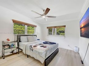 11230 SW 69th Ct, Pinecrest FL 33156