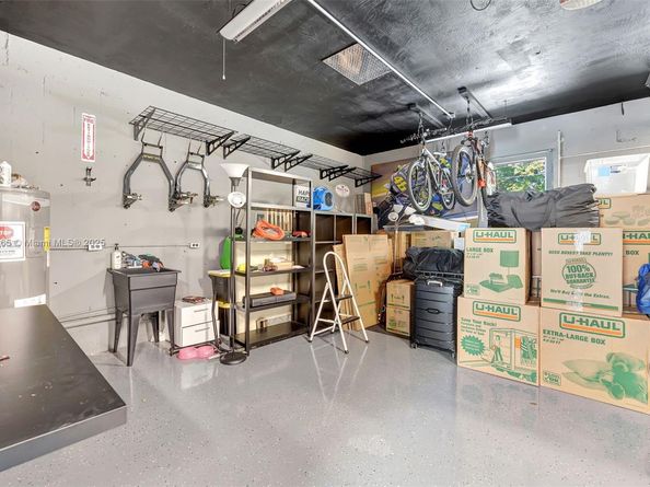 11230 SW 69th Ct, Pinecrest FL 33156