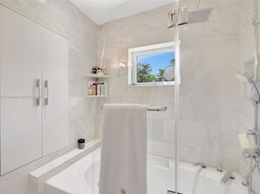 11230 SW 69th Ct, Pinecrest FL 33156