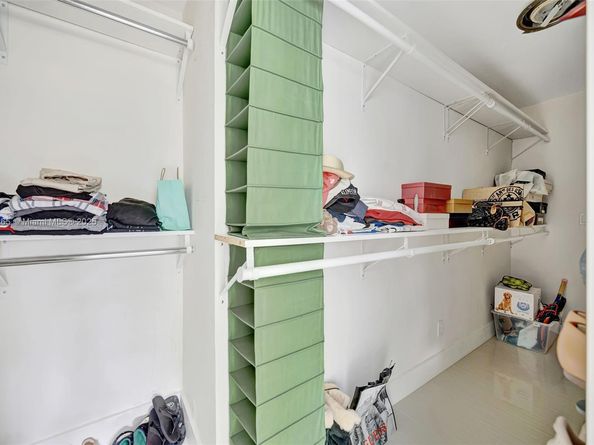 11230 SW 69th Ct, Pinecrest FL 33156