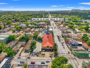 1699 SW 7th St  203, Miami FL 33135