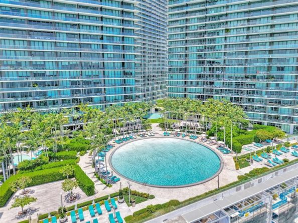 650 NE 32nd St 2101, Miami FL 33137