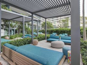 650 NE 32nd St 2101, Miami FL 33137