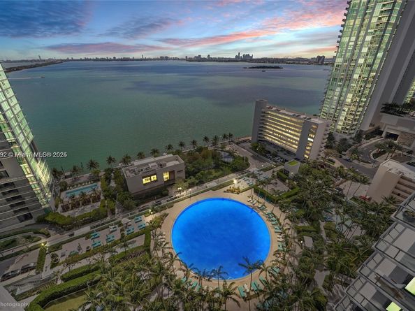 650 NE 32nd St 2101, Miami FL 33137