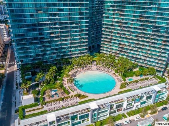 650 NE 32nd St 2101, Miami FL 33137