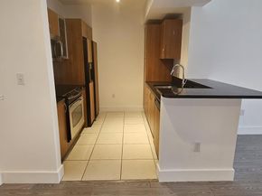 2775 NE 187th St 424, Aventura FL 33180
