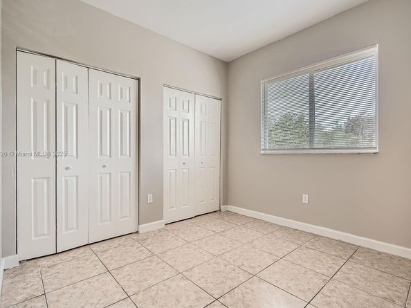1107 NE 41st Ave, Homestead FL 33033