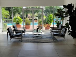 401 Golden Isles Dr 1114, Hallandale Beach FL 33009