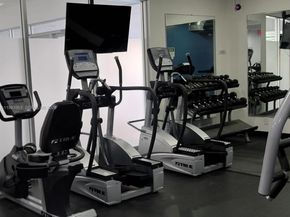 401 Golden Isles Dr 1114, Hallandale Beach FL 33009