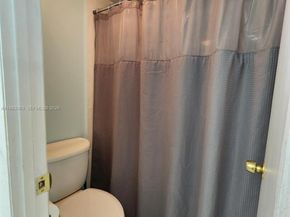 401 Golden Isles Dr 1114, Hallandale Beach FL 33009