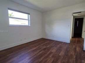 1245 Coral Ln, Hollywood FL 33019