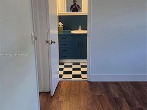 1245 Coral Ln, Hollywood FL 33019