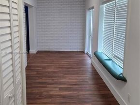 1245 Coral Ln, Hollywood FL 33019