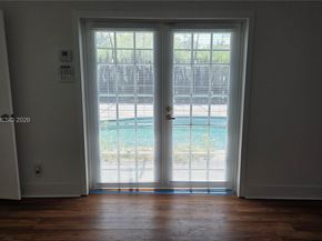 1245 Coral Ln, Hollywood FL 33019