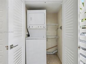 523 NE 38th St 6, Miami FL 33137