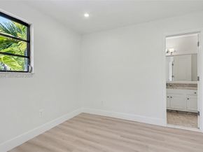 523 NE 38th St 6, Miami FL 33137