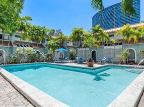 523 NE 38th St 6, Miami FL 33137